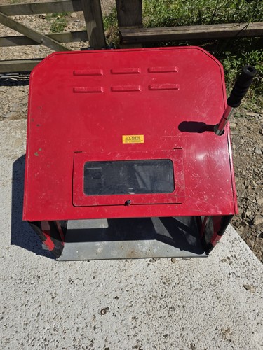 Countax ride lawn mower - on,